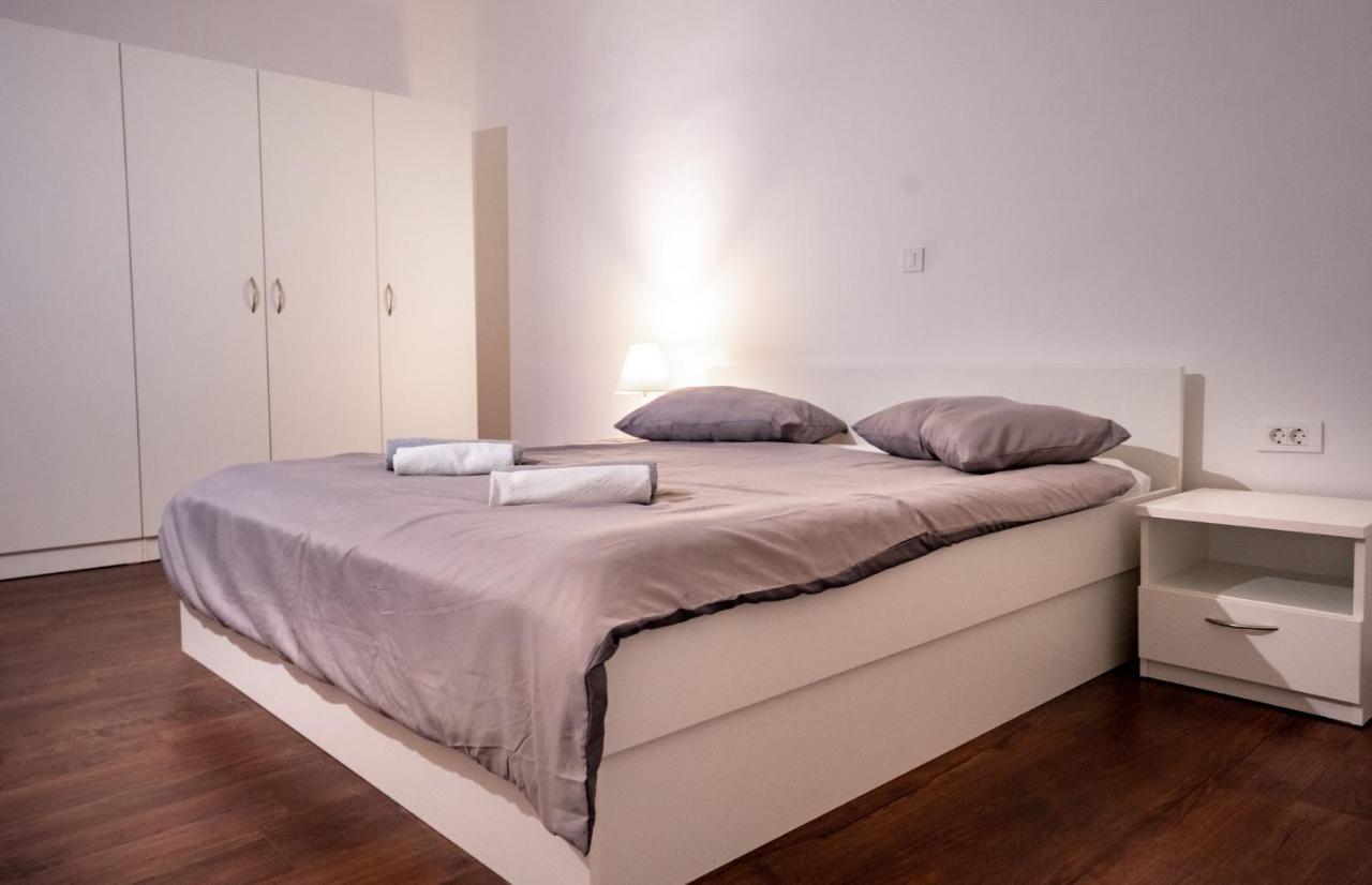 Grguric Apartments Palit Екстериор снимка