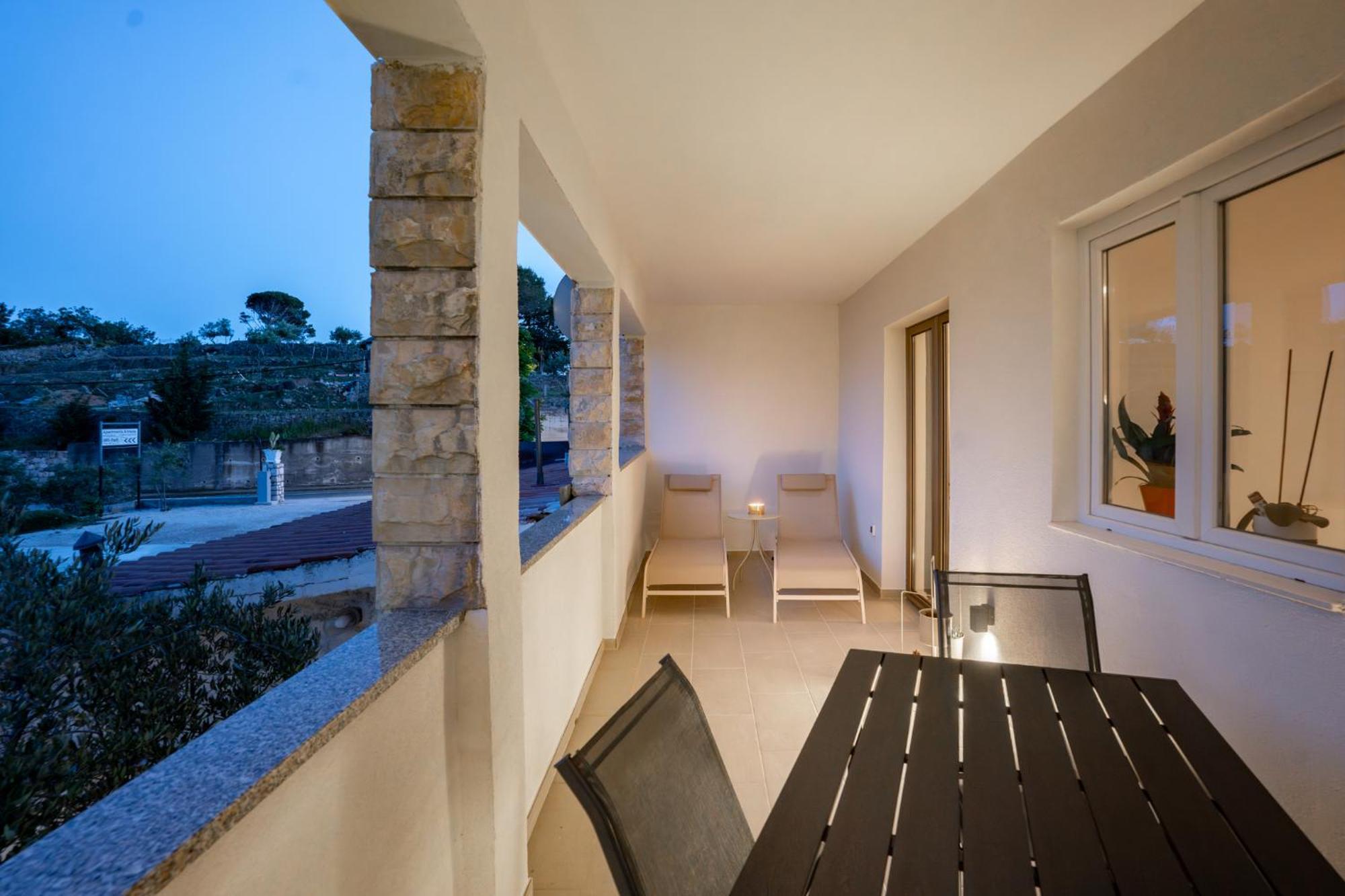 Grguric Apartments Palit Екстериор снимка